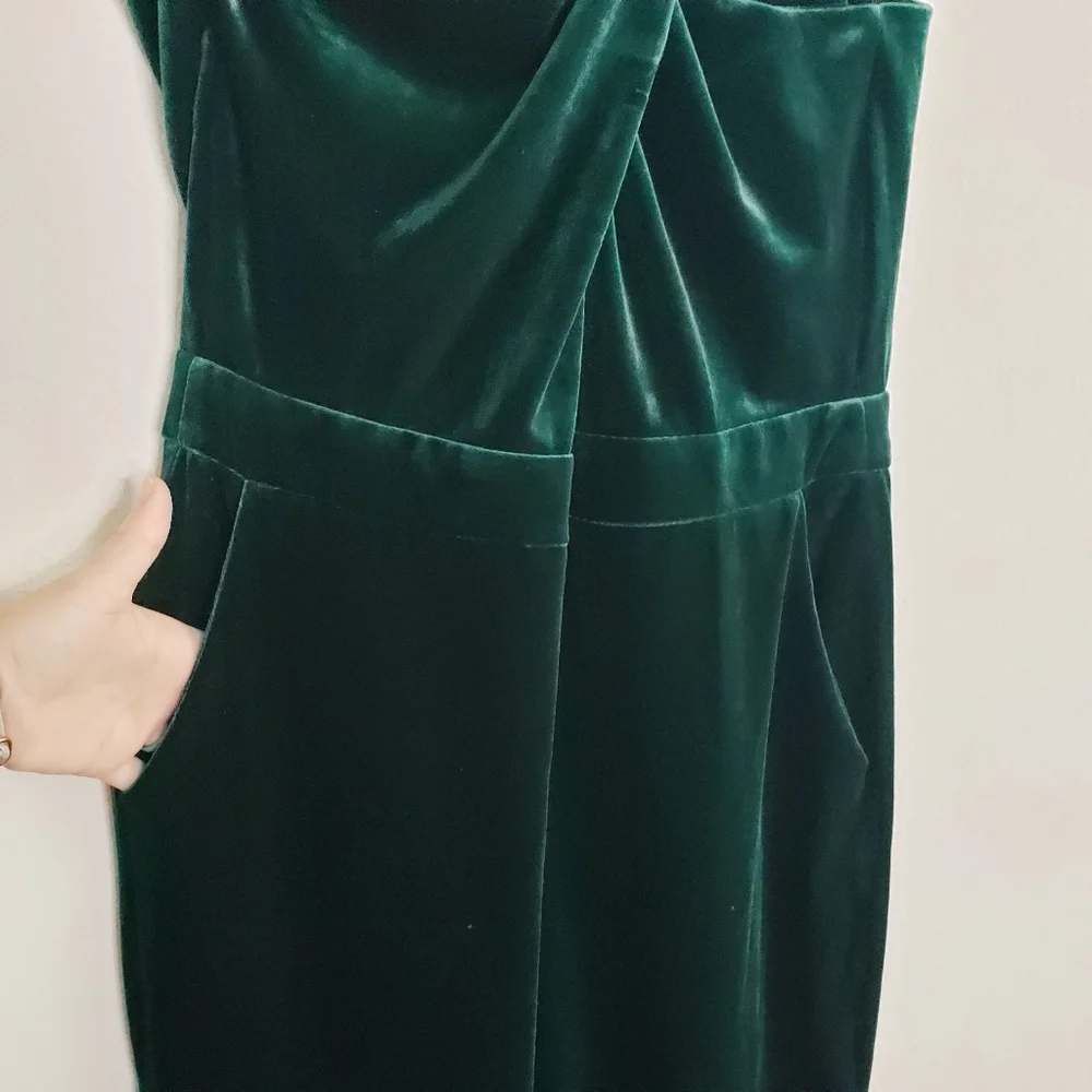 Baltic Born Cleopatra Crushed Velvet Jumpsuit - Picture 4 of 8